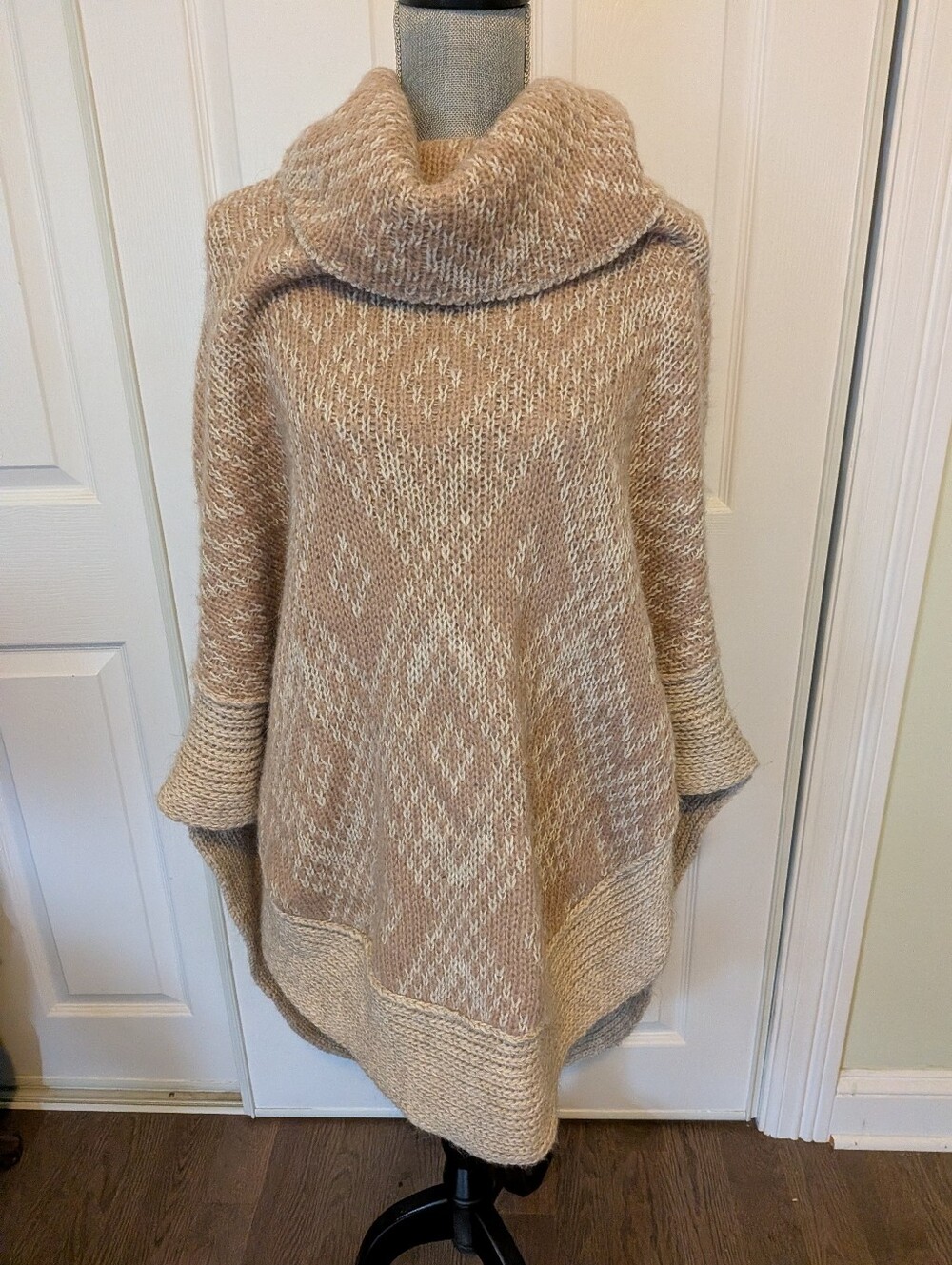 Elsamanda Made in Italy Mohair & Alpaca Blend Knit Poncho Cape | One Size